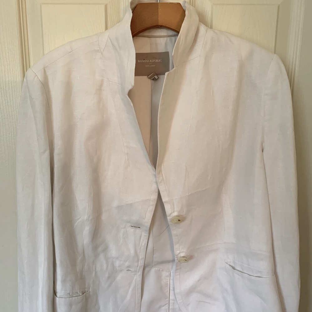 Banana Republic Linen Blazer